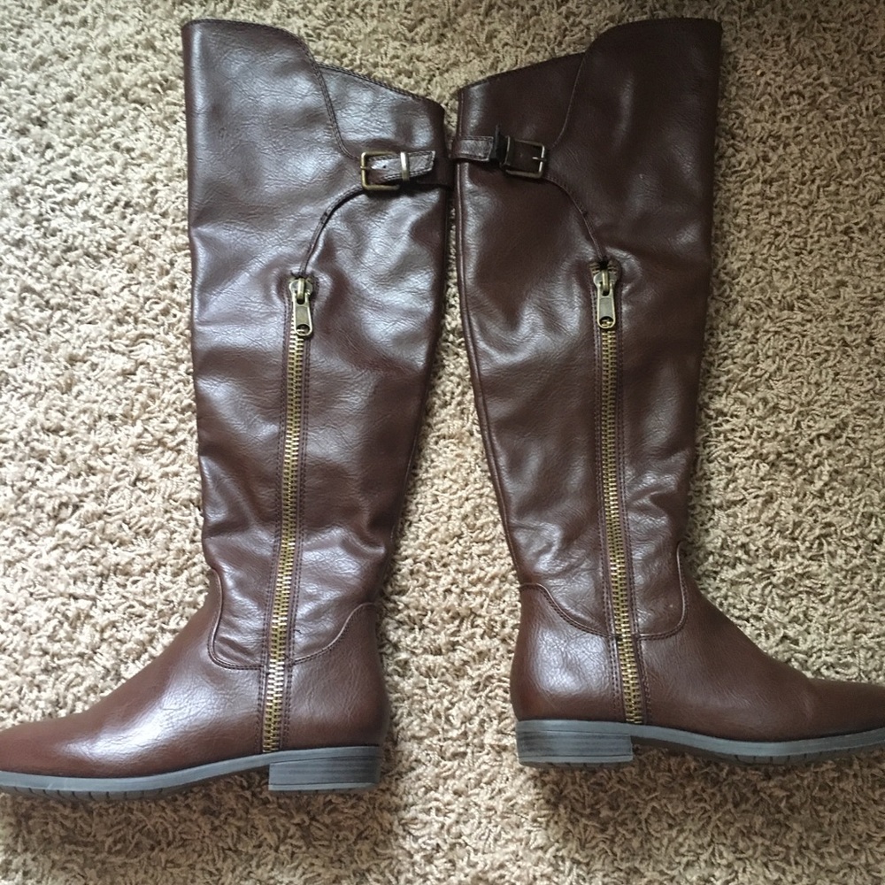 High over the knee riding boots
